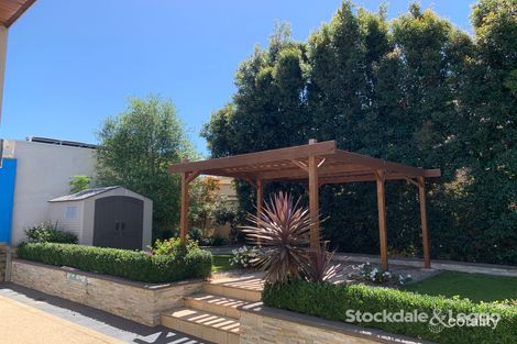 Property photo of 40 Fraserburgh Crescent Greenvale VIC 3059