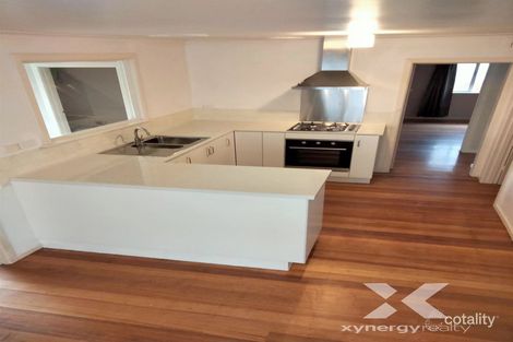 Property photo of 37 Chifley Avenue Altona VIC 3018