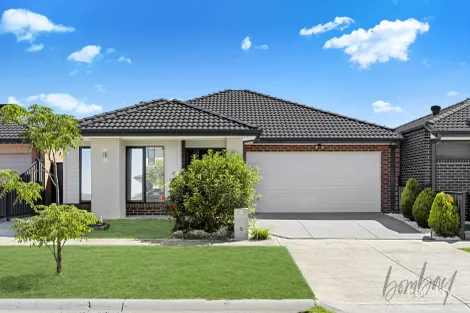 Property photo of 15 Nesting Vista Craigieburn VIC 3064