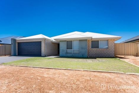 Property photo of 31 Beachcomber Hill Glenfield WA 6532
