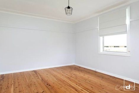 Property photo of 38 Point Street Bulli NSW 2516