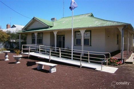 66 Jamouneau St, Warracknabeal, VIC 3393