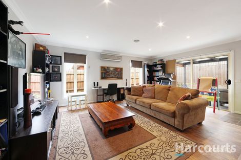 Property photo of 2/3 Hillcrest Avenue Ferntree Gully VIC 3156