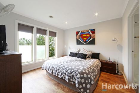 Property photo of 2/3 Hillcrest Avenue Ferntree Gully VIC 3156