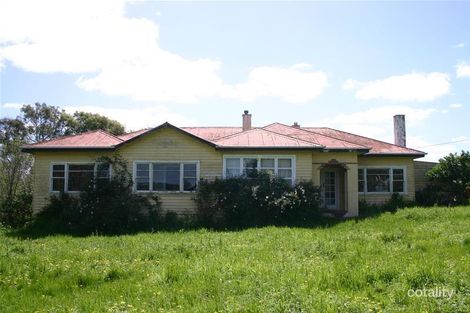 11 Heckfield St, Macarthur, VIC 3286