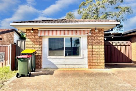 8 Claypole St, Ambarvale, NSW 2560