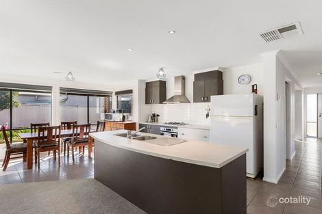 Property photo of 33 Ambrosia Rise Epsom VIC 3551