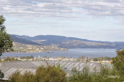 Property photo of 17 Travers Court Claremont TAS 7011