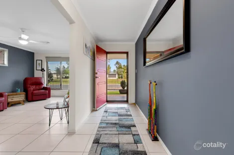 Property photo of 33 Burke Circuit Eyre SA 5121