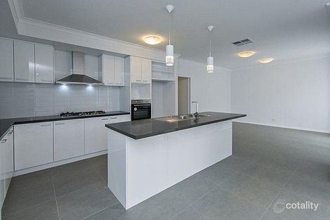 13c State St, Victoria Park, WA 6100