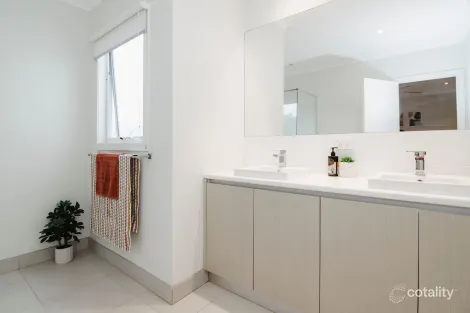 Property photo of 54 Bruce Road Safety Beach VIC 3936