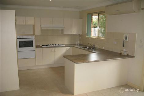 Property photo of 1/28 Dublin Avenue Strathmore VIC 3041