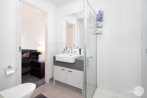 Property photo of 11 Latitude Court Ballarat East VIC 3350
