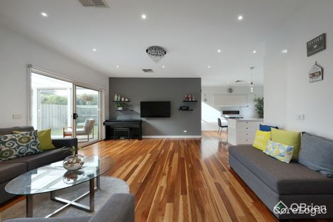 Property photo of 2/36 Cleek Avenue Oakleigh South VIC 3167