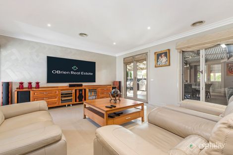 Property photo of 9 Hopman Court Sandhurst VIC 3977