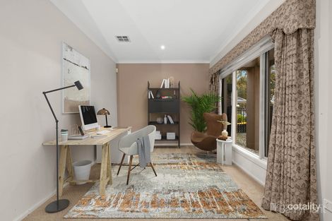 Property photo of 14 Arbour Rise Pakenham VIC 3810