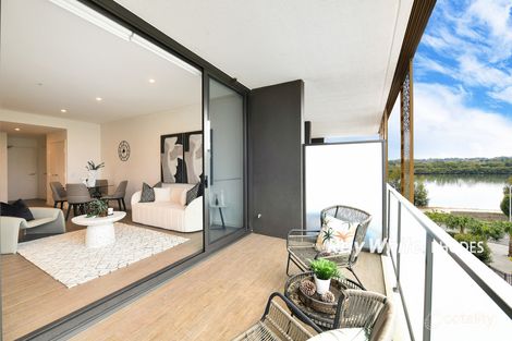 Property photo of 350/1E Burroway Road Wentworth Point NSW 2127