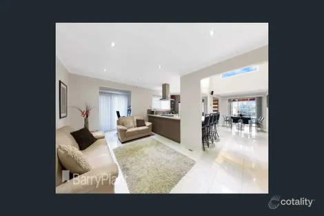 Property photo of 33 Clarke Avenue St Albans VIC 3021