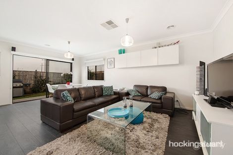 Property photo of 30 Annecy Boulevard Fraser Rise VIC 3336
