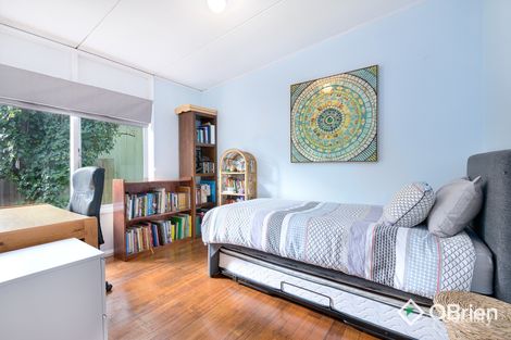 Property photo of 16 Brentwood Crescent Frankston VIC 3199