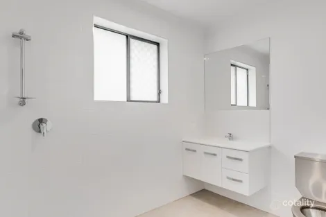 Property photo of 49 Farmer Drive Meringandan West QLD 4352