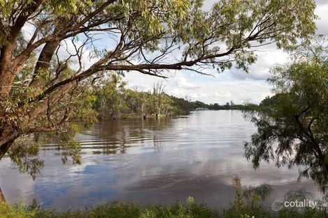 Property photo of 14 Carbone Court Buronga NSW 2739