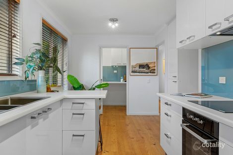 Property photo of 39 Sanderling Crescent Mornington VIC 3931