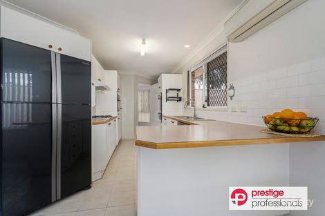 Property photo of 21 Jimbour Court Wattle Grove NSW 2173