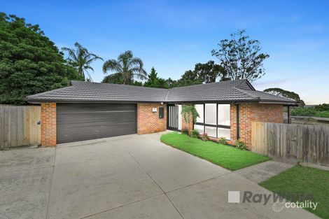 Property photo of 5 Dawson Court Endeavour Hills VIC 3802