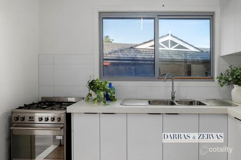 Property photo of 1/4 Inga Court Chadstone VIC 3148