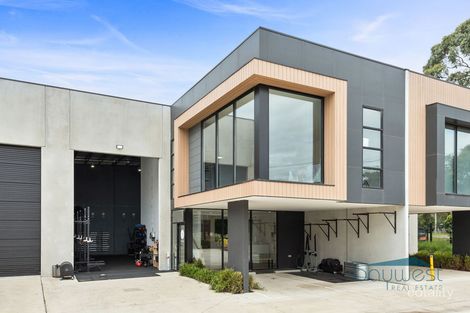 2/196 Marine Pde, Hastings, VIC 3915