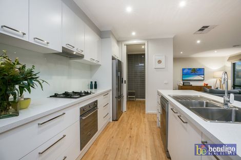 Property photo of 16 Roxburgh Crescent Junortoun VIC 3551