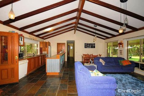 Property photo of 32 Palmwood Drive Dundowran Beach QLD 4655