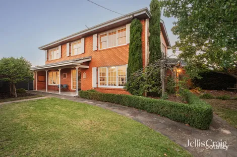 Property photo of 8A Uonga Road Bentleigh VIC 3204