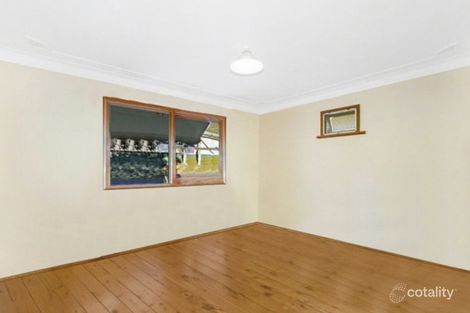 Property photo of 1 Priestley Parade Point Clare NSW 2250