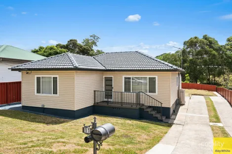 Property photo of 11 Denise Street Lake Heights NSW 2502