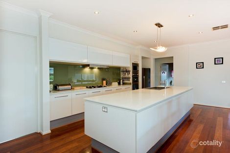 Property photo of 35 Eildon Circuit South Morang VIC 3752