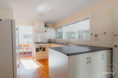 Property photo of 15 Madigan Street Hackett ACT 2602
