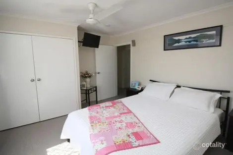 Property photo of 3 Pisa Court Kelso QLD 4815