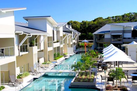 4/1 Beaches Village Cct, Agnes Water, QLD 4677