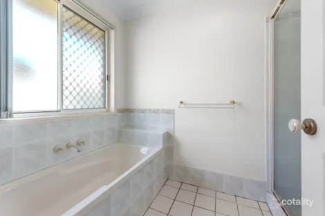 Property photo of 122 Morris Road Rothwell QLD 4022