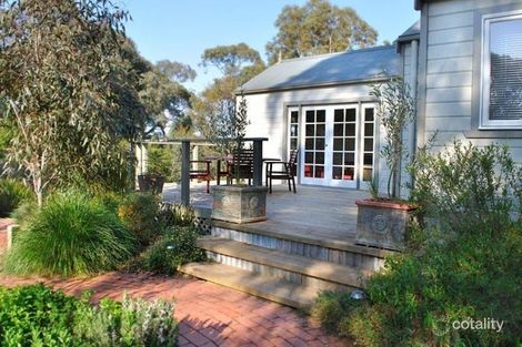 Property photo of 39 Young Street Linton VIC 3360