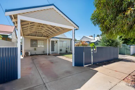15 Rhodes St, Kalgoorlie, WA 6430