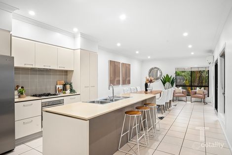 Property photo of 31/16 Surbiton Court Carindale QLD 4152