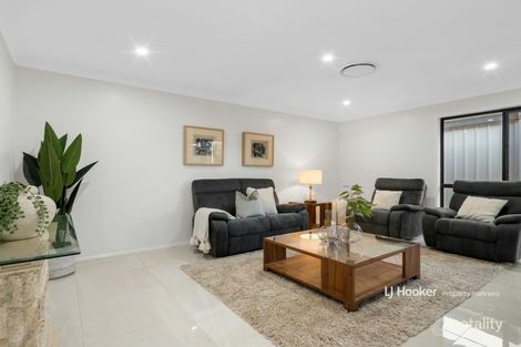 Property photo of 31 Dampier Crescent Drewvale QLD 4116