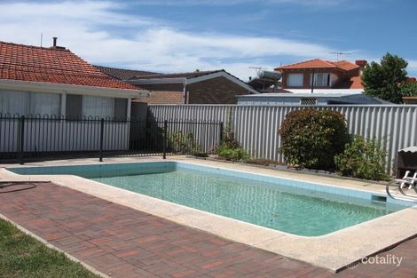 Property photo of 11 Rockliff Avenue Karrinyup WA 6018