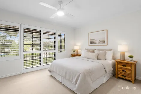 Property photo of 58 Lakeside Drive Joondalup WA 6027