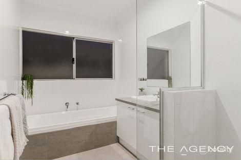 Property photo of 31 Indiana Parade Singleton WA 6175