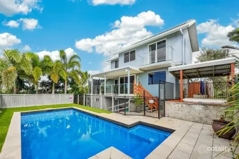 Property photo of 35 Shaw Avenue Yeppoon QLD 4703