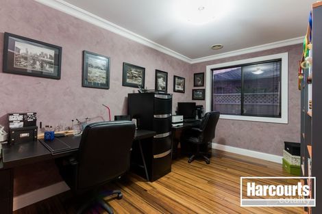 Property photo of 8 Corrigans Road Cranbourne East VIC 3977